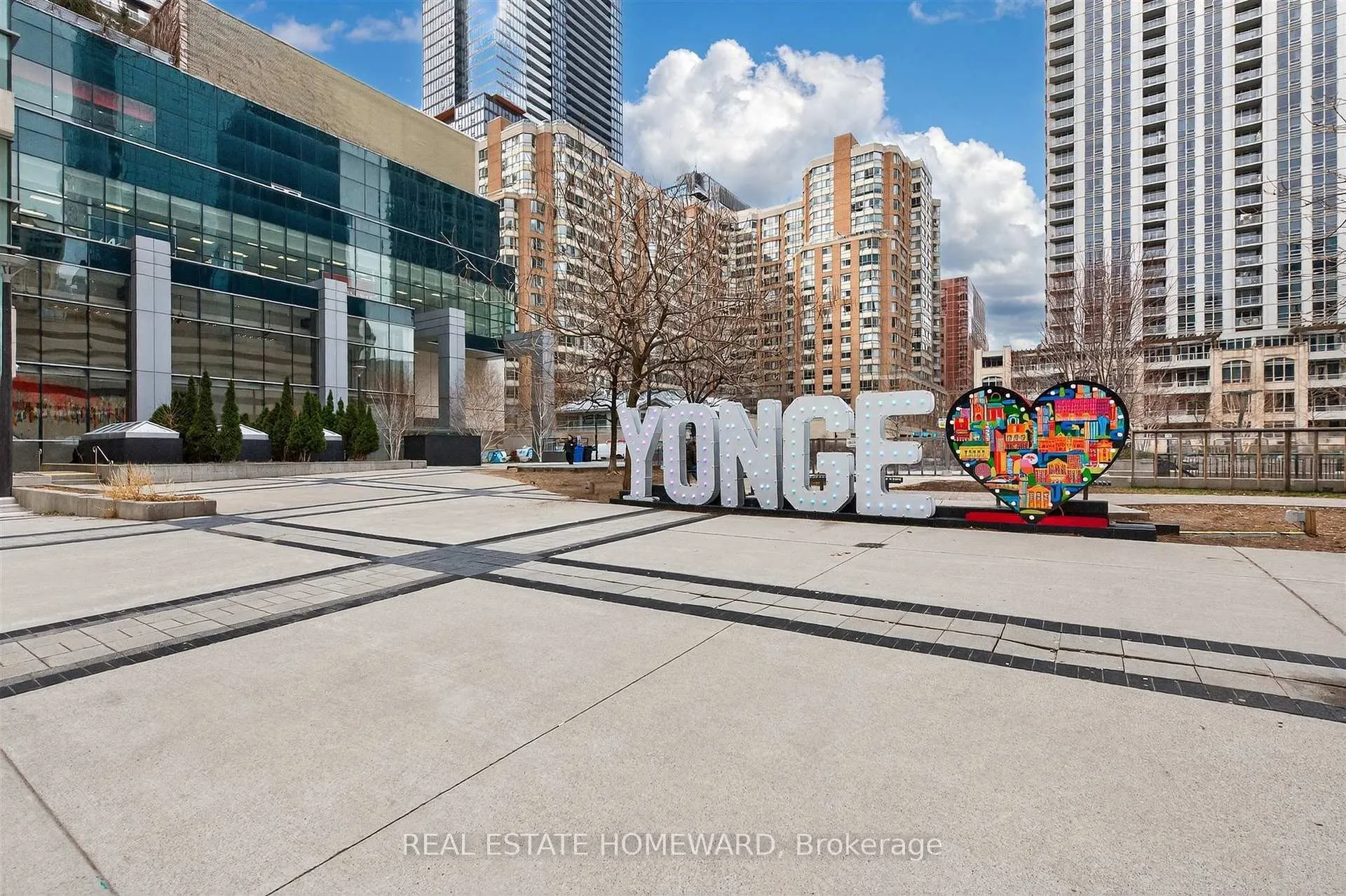 Photo 26 of Unit 5208, 386 Yonge Street, Toronto, Bay Street Corridor — HOMEH