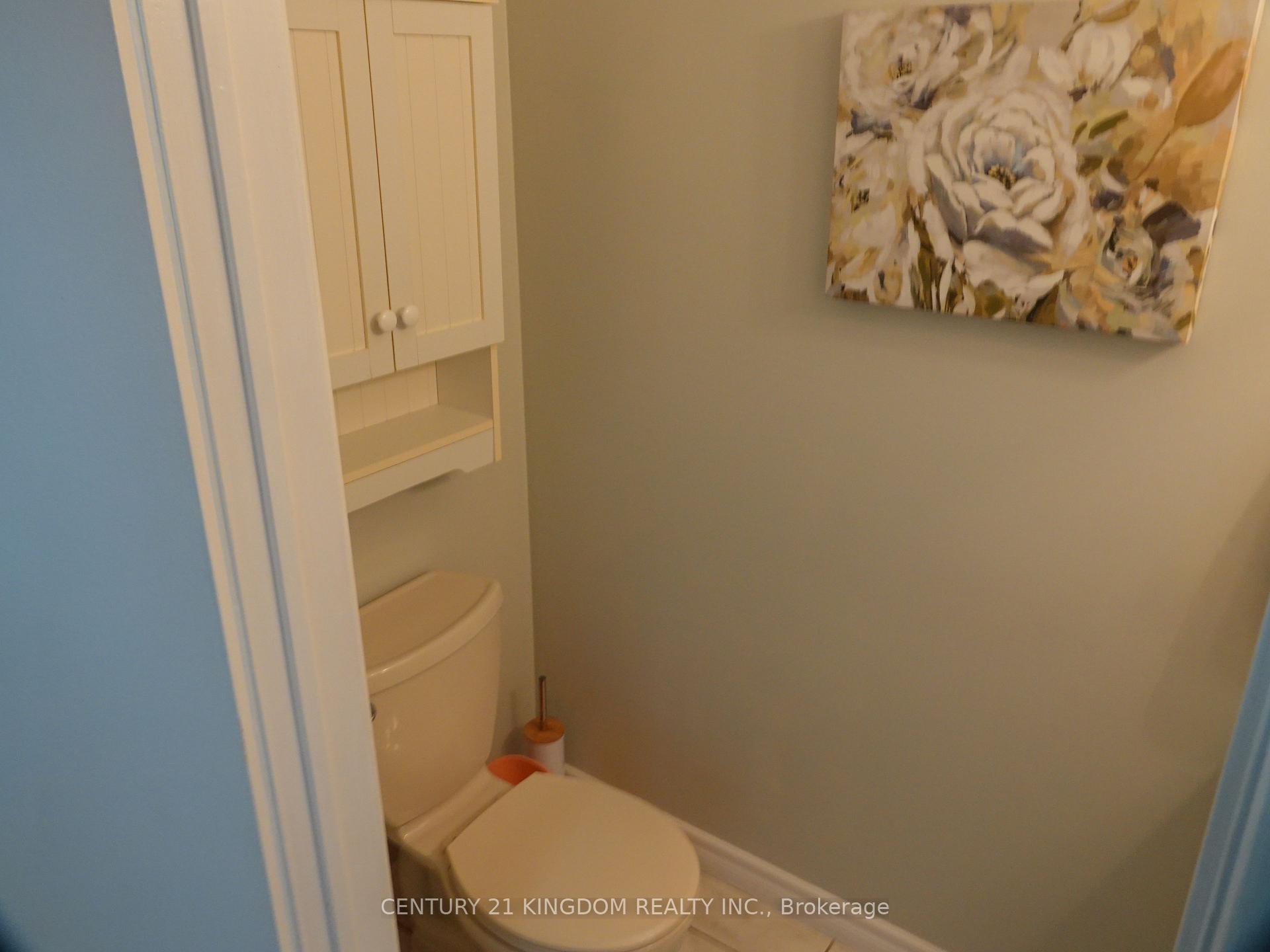 Photo 32 of 675 Foxwood Trail, Pickering, Amberlea — HOMEH