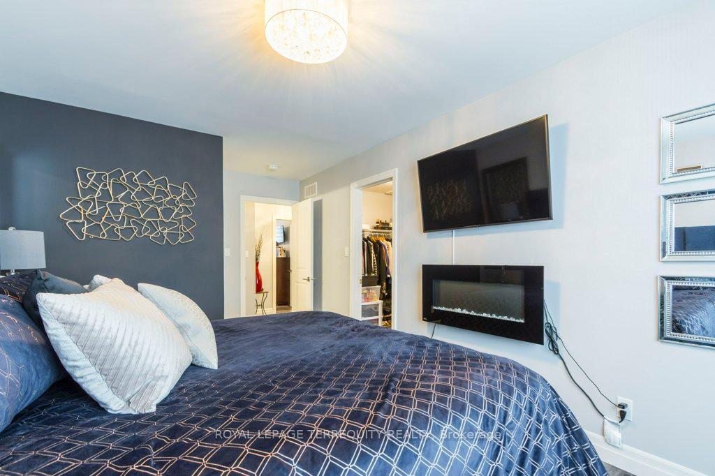 Photo 17 of 12 Cedar Park Crescent, Quinte West, Murray Ward — HOMEH