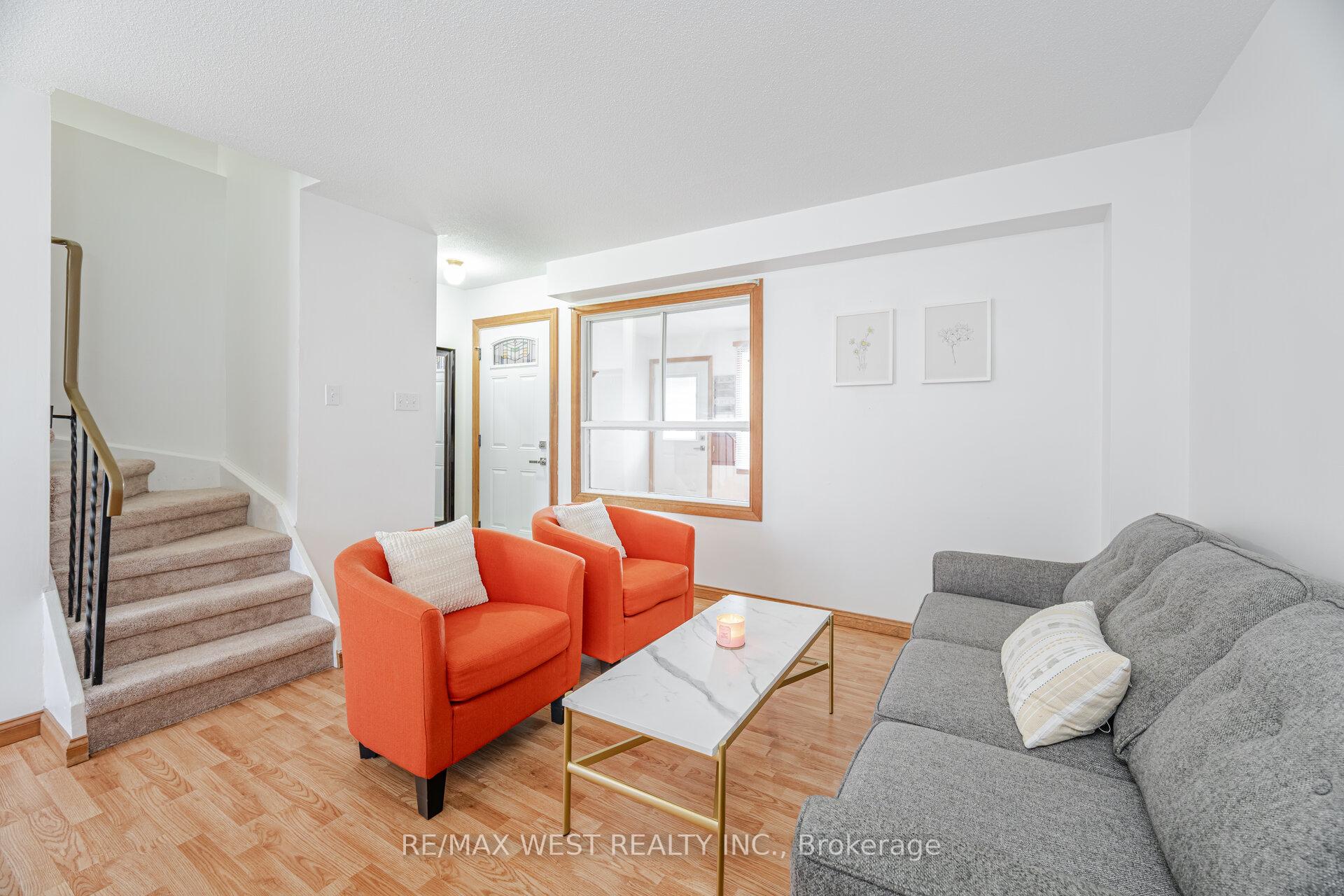 Photo 9 of 266 Lakeview Park Avenue, Oshawa, Lakeview — HOMEH