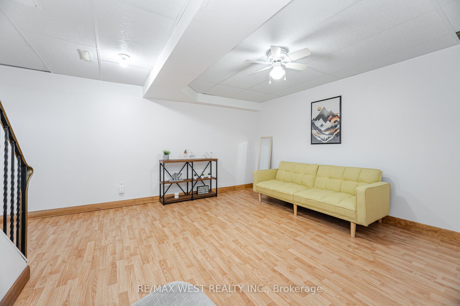 Photo 31 of 266 Lakeview Park Avenue, Oshawa, Lakeview — HOMEH
