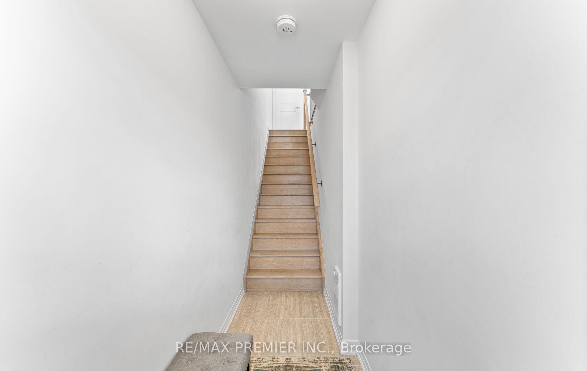 Photo 7 of 1687 Pleasure Valley Path, Oshawa, Samac — HOMEH