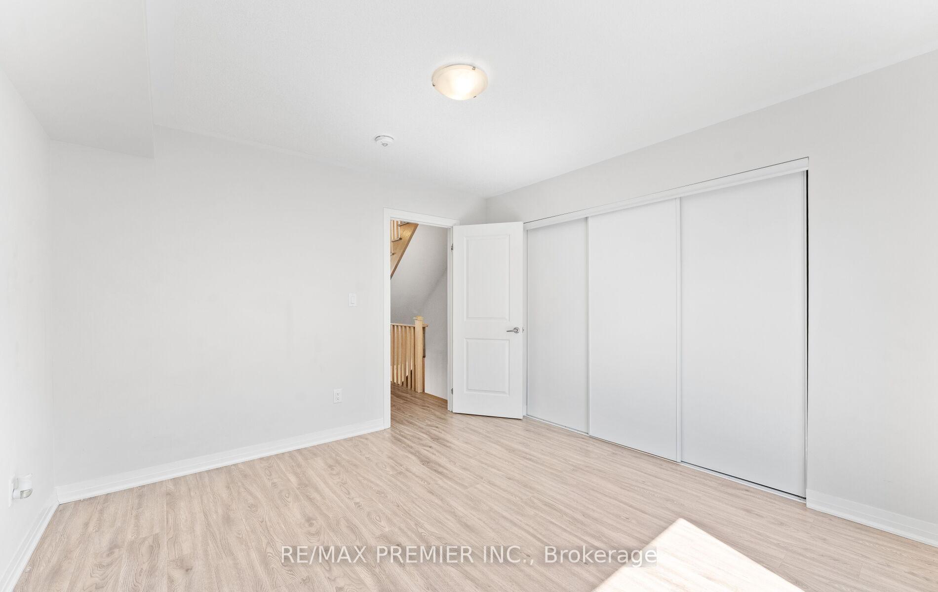 Photo 32 of 1687 Pleasure Valley Path, Oshawa, Samac — HOMEH