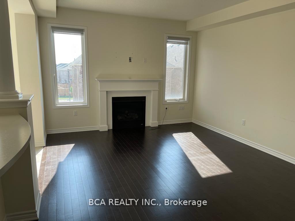 Photo 3 of Unit Main, 2721 Sapphire Drive, Pickering, Rural Pickering — HOMEH