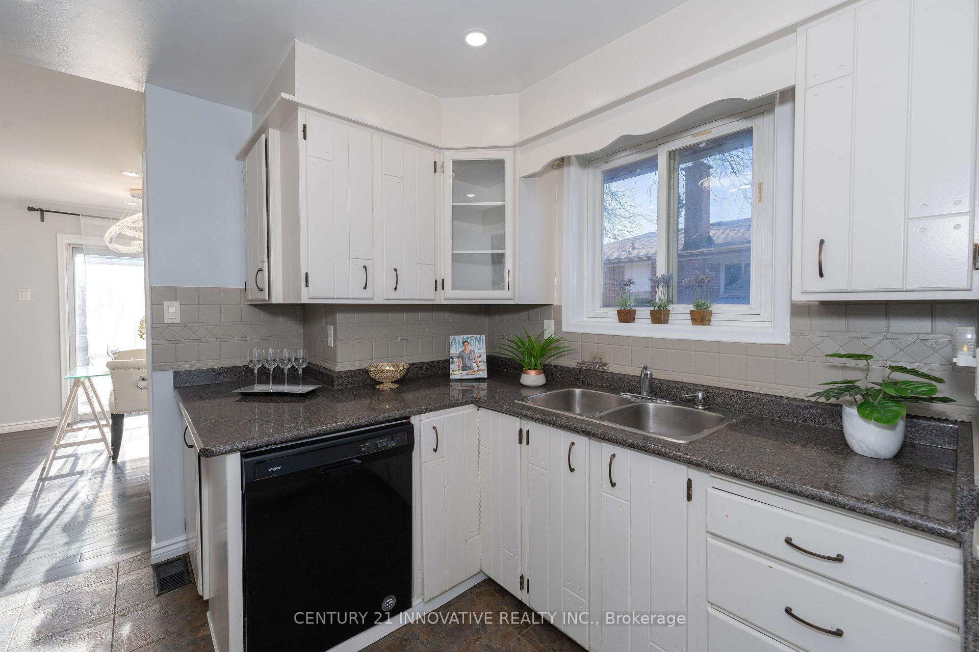 Photo 16 of 1395 Fordon Avenue, Pickering, Bay Ridges — HOMEH