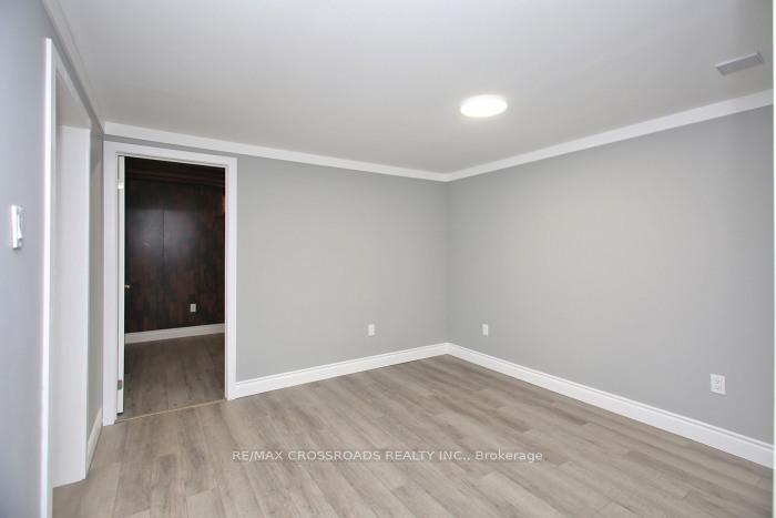 Photo 26 of 985 Vistula Drive, Pickering, West Shore — HOMEH