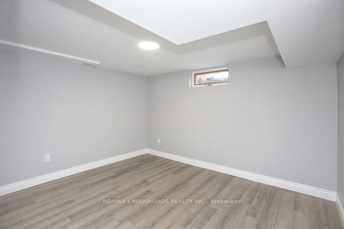 Photo 27 of 985 Vistula Drive, Pickering, West Shore — HOMEH