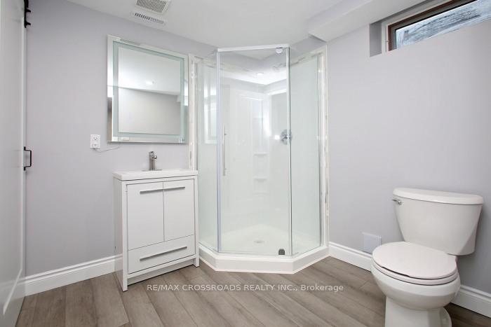 Photo 29 of 985 Vistula Drive, Pickering, West Shore — HOMEH