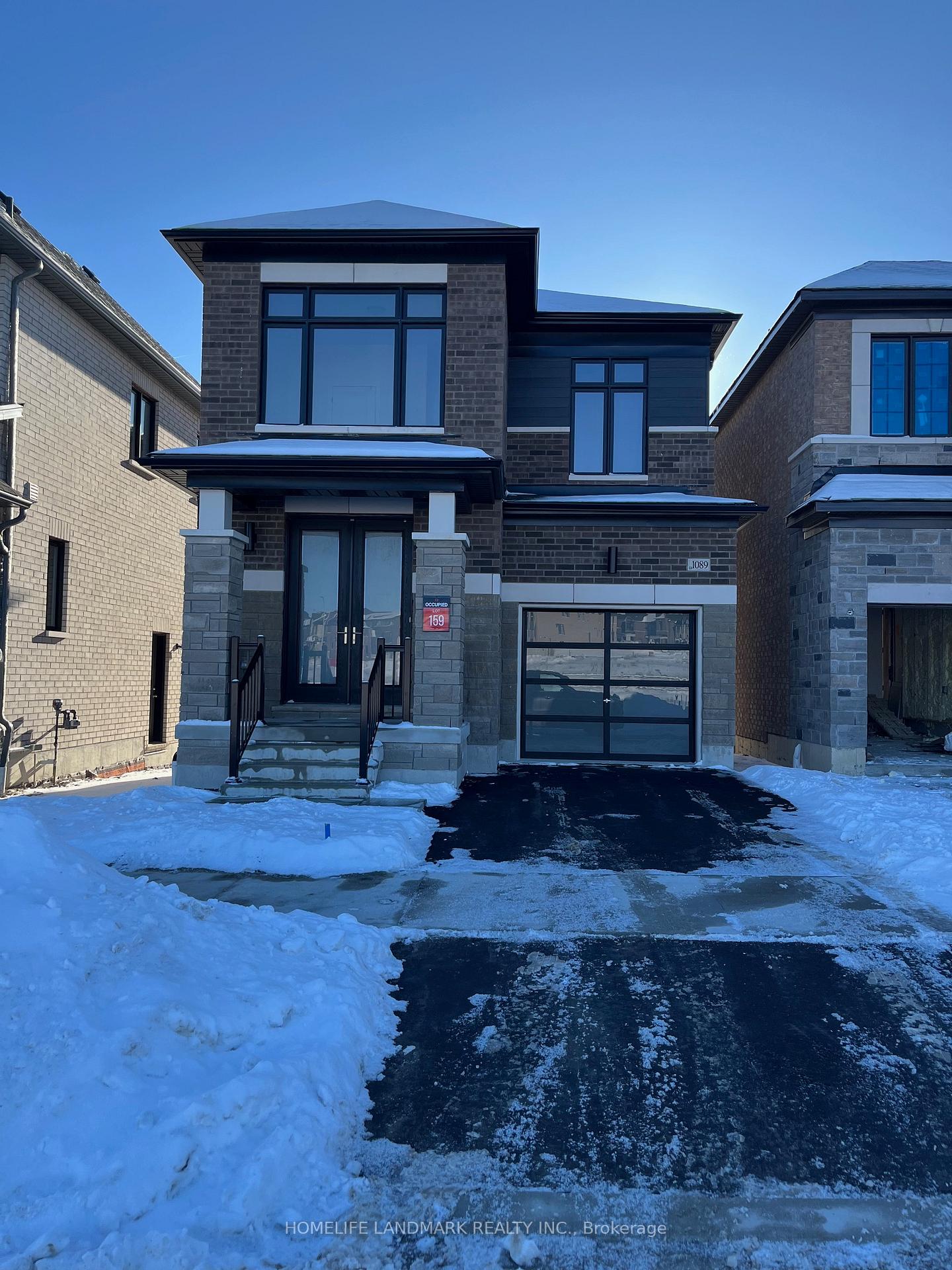 Photo 1 of 1089 Zircon Manor, Pickering, Rural Pickering — HOMEH