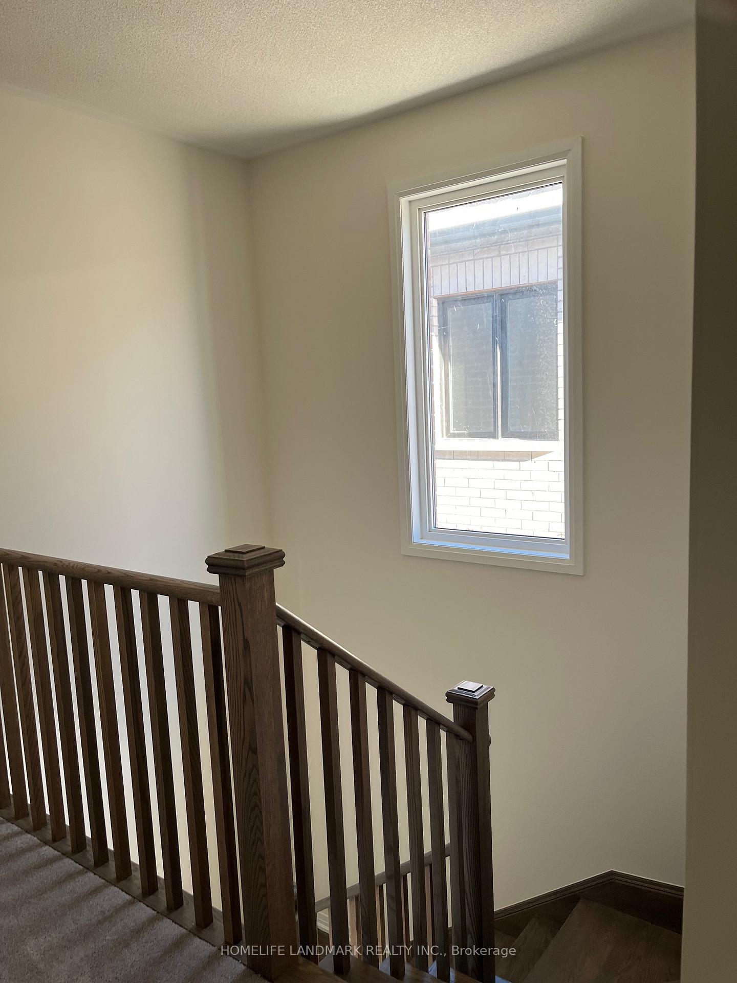 Photo 24 of 1089 Zircon Manor, Pickering, Rural Pickering — HOMEH