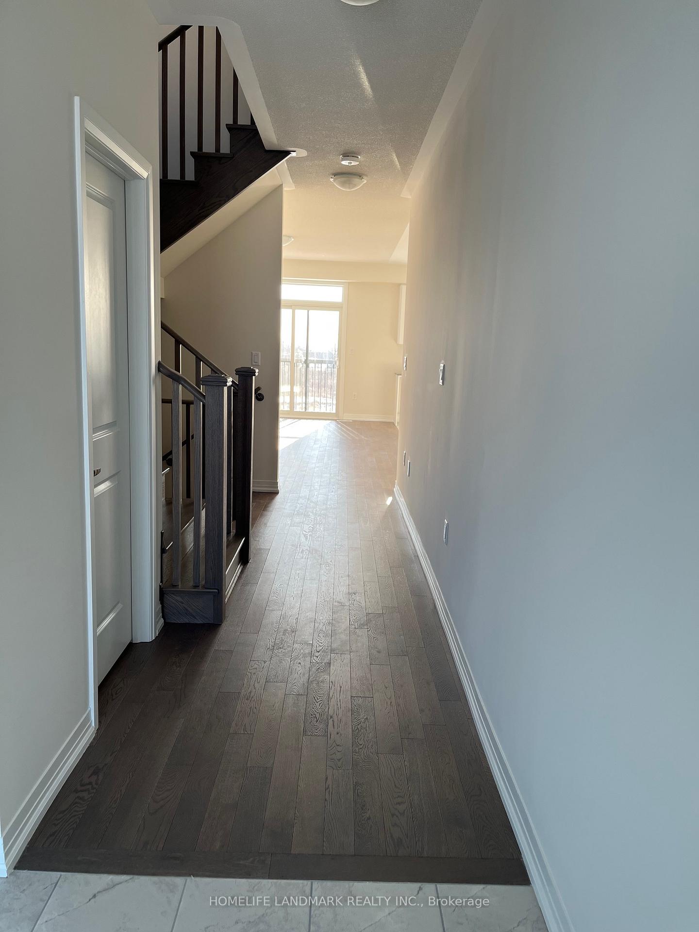 Photo 27 of 1089 Zircon Manor, Pickering, Rural Pickering — HOMEH