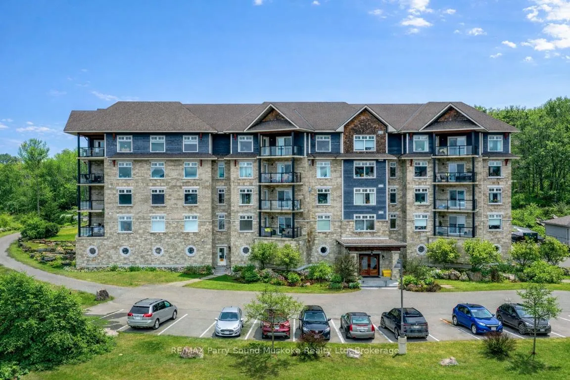 Photo 5 of Unit 101, 11A Salt Dock Road, Parry Sound — HOMEH