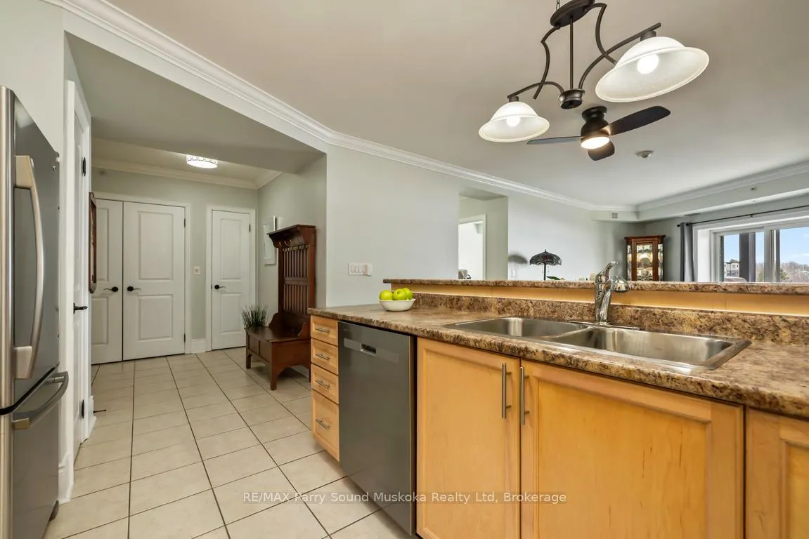Photo 13 of Unit 101, 11A Salt Dock Road, Parry Sound — HOMEH