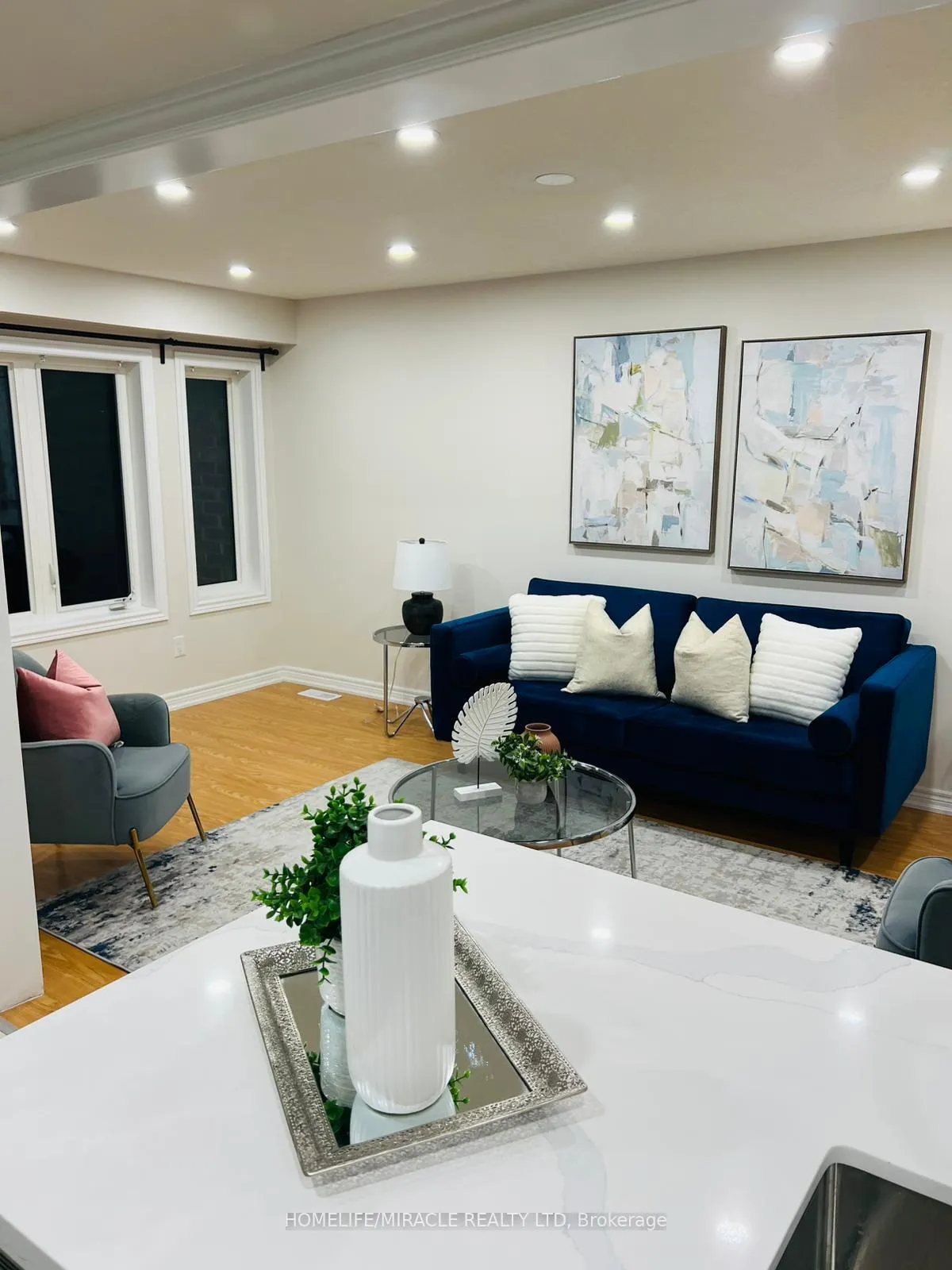 Photo 11 of Unit 3, 570 Linden Drive, Cambridge, Preston Heights — HOMEH