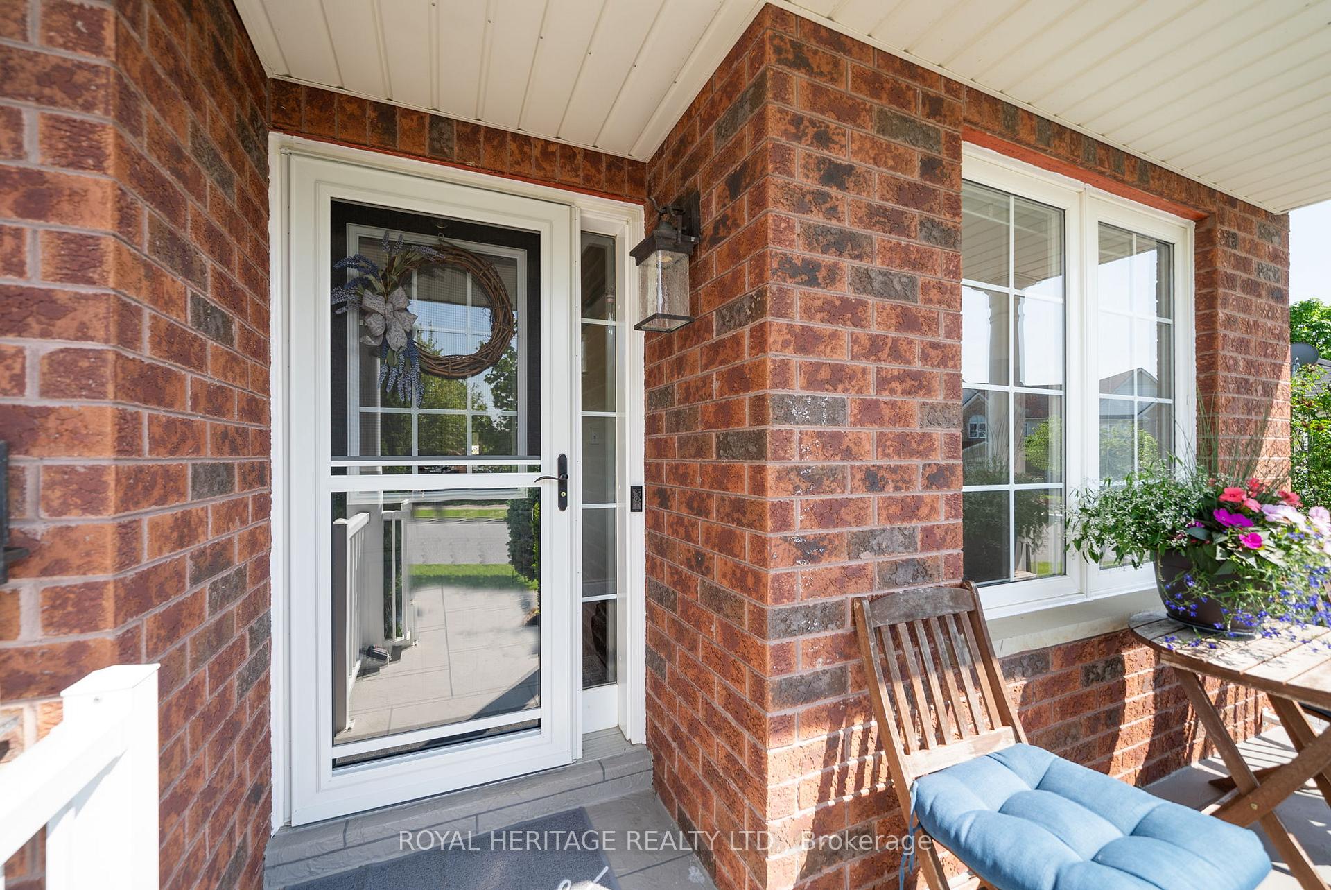 Photo 5 of 1100 Ormond Drive, Oshawa, Samac — HOMEH
