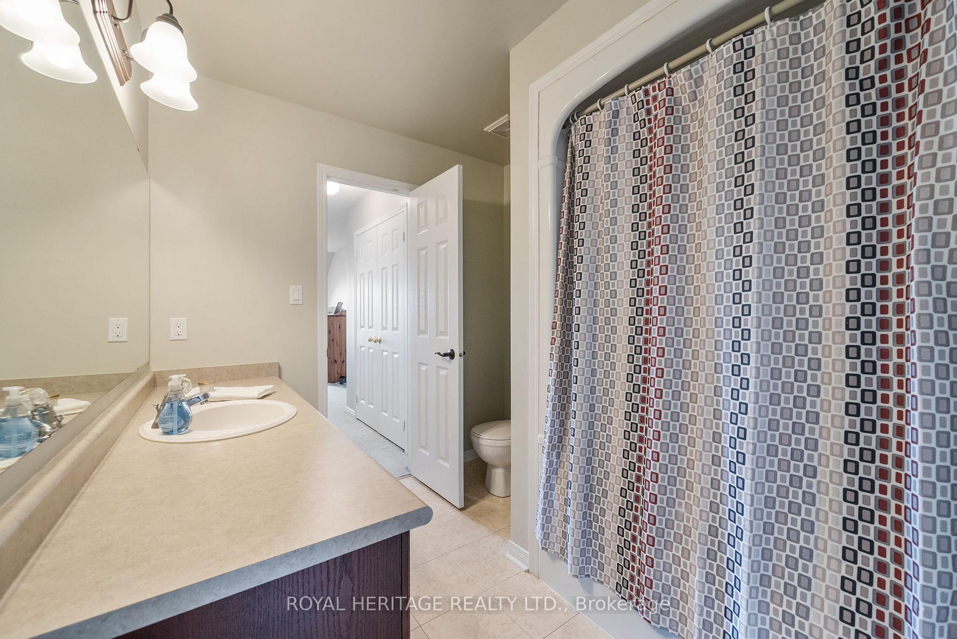 Photo 32 of 1100 Ormond Drive, Oshawa, Samac — HOMEH