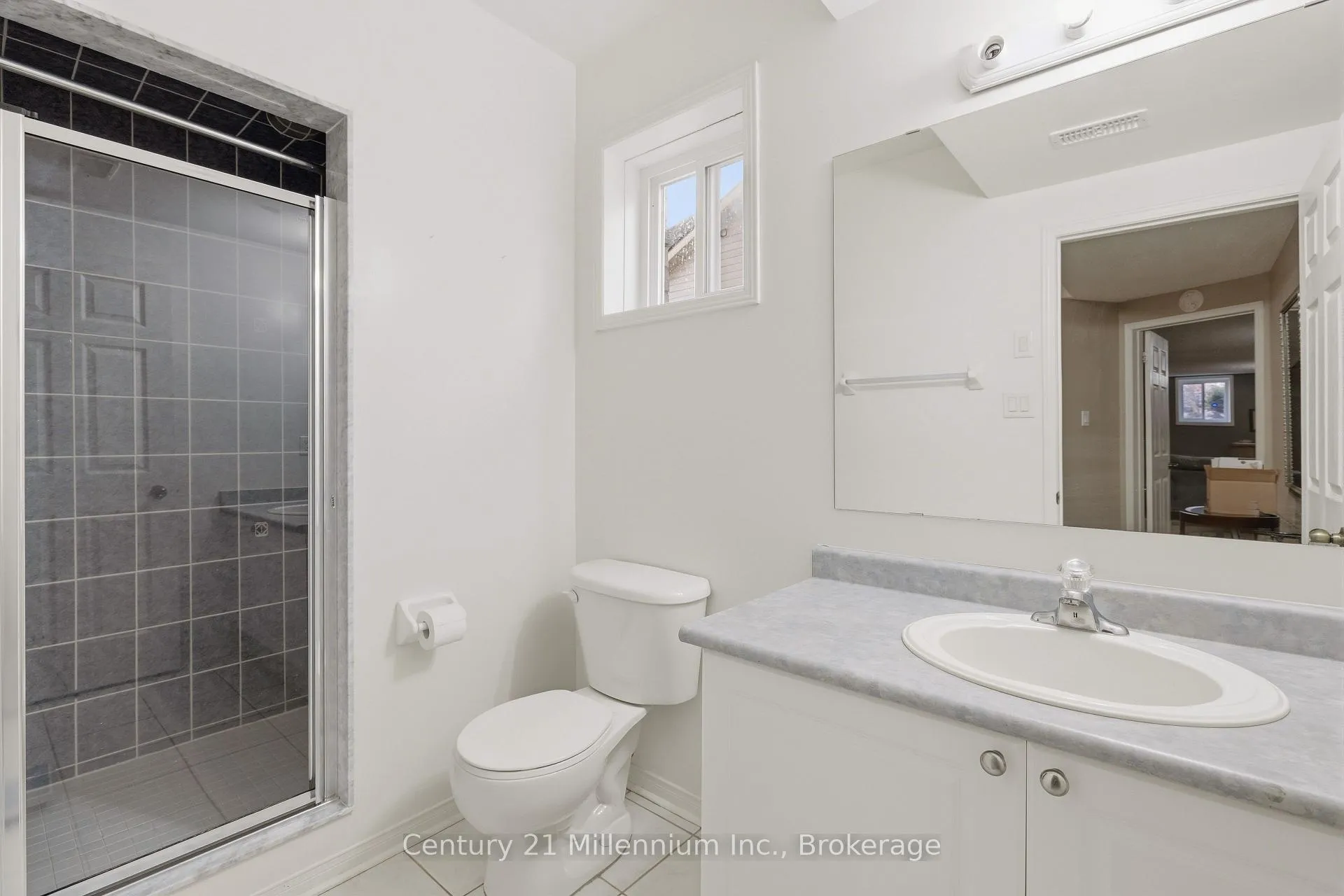 Photo 20 of 135 Royal Beech Drive, Wasaga Beach — HOMEH