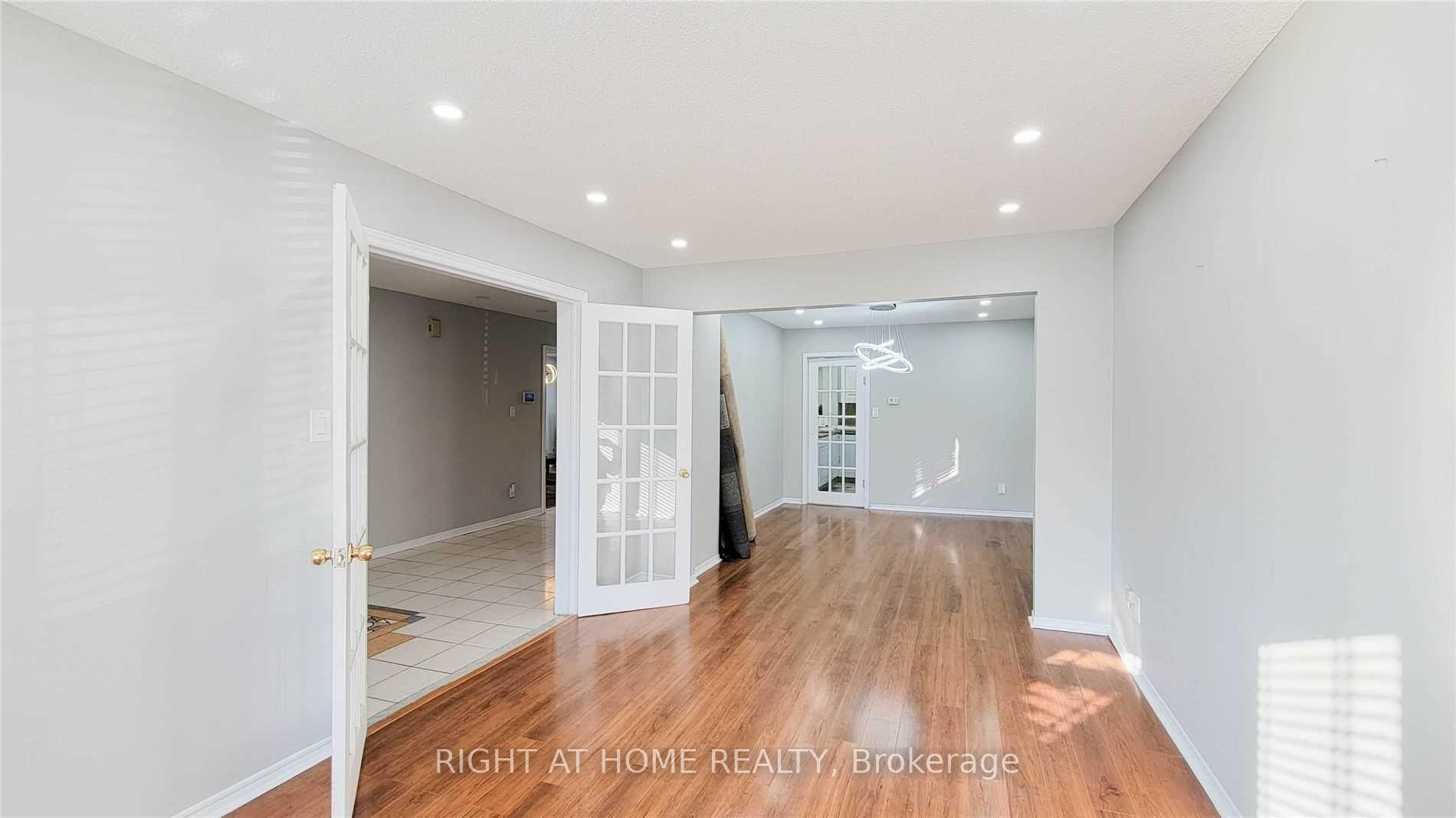 Photo 6 of 1638 Dellbrook Avenue, Pickering, Brock Ridge — HOMEH