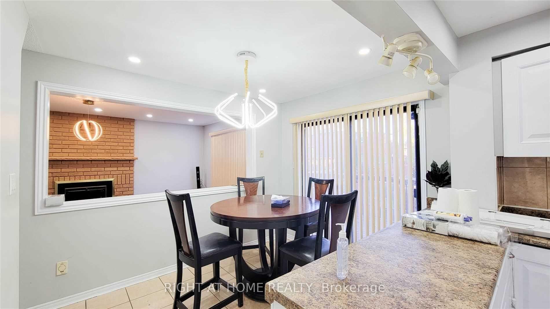 Photo 8 of 1638 Dellbrook Avenue, Pickering, Brock Ridge — HOMEH