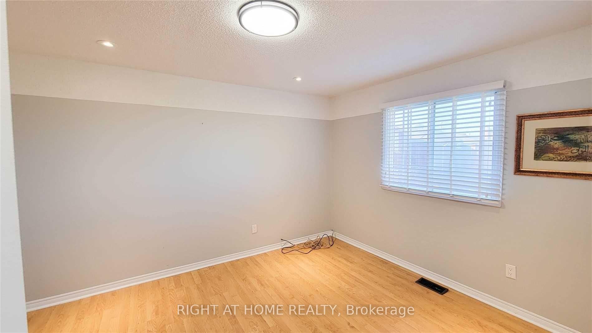 Photo 14 of 1638 Dellbrook Avenue, Pickering, Brock Ridge — HOMEH