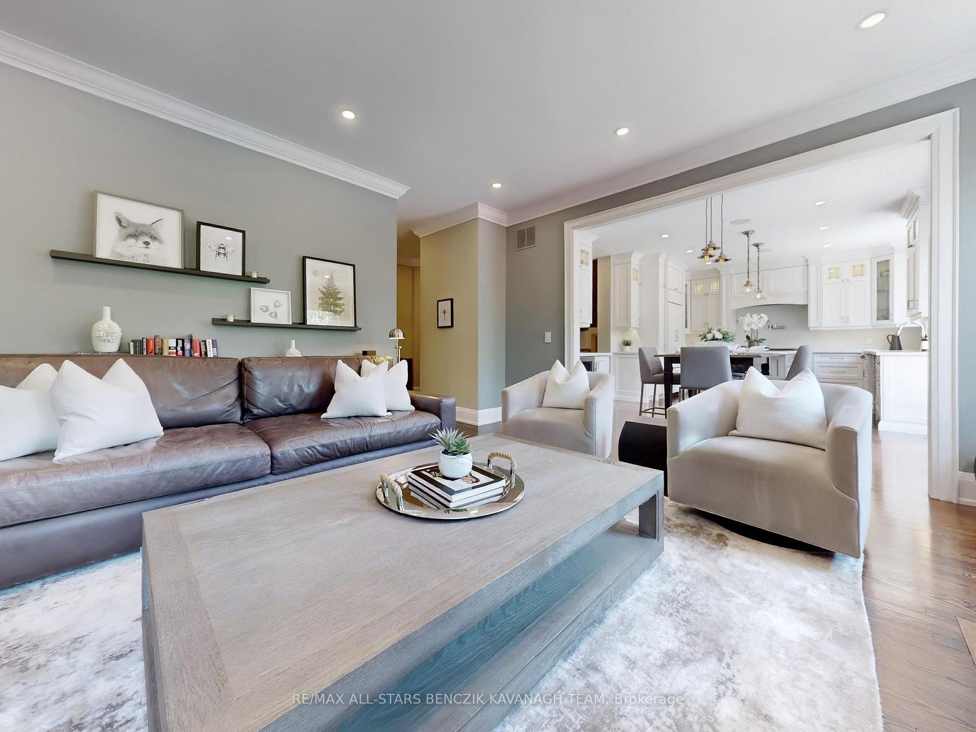 Photo 9 of 117 Sandcherry Court, Pickering, Highbush — HOMEH