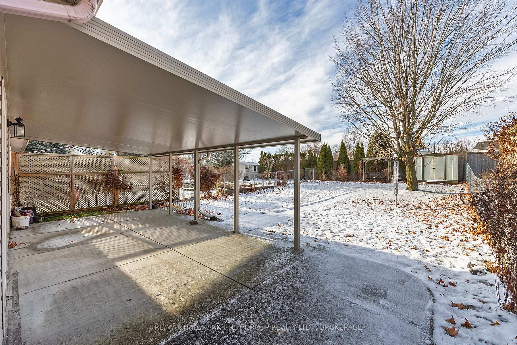 Photo 3 of 1041 Springfield Drive, Kingston, City Southwest — HOMEH