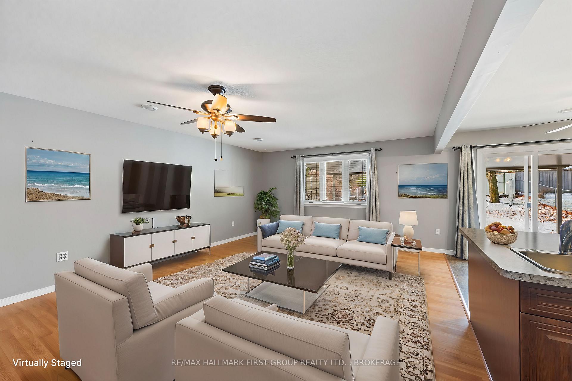 Photo 4 of 1041 Springfield Drive, Kingston, City Southwest — HOMEH