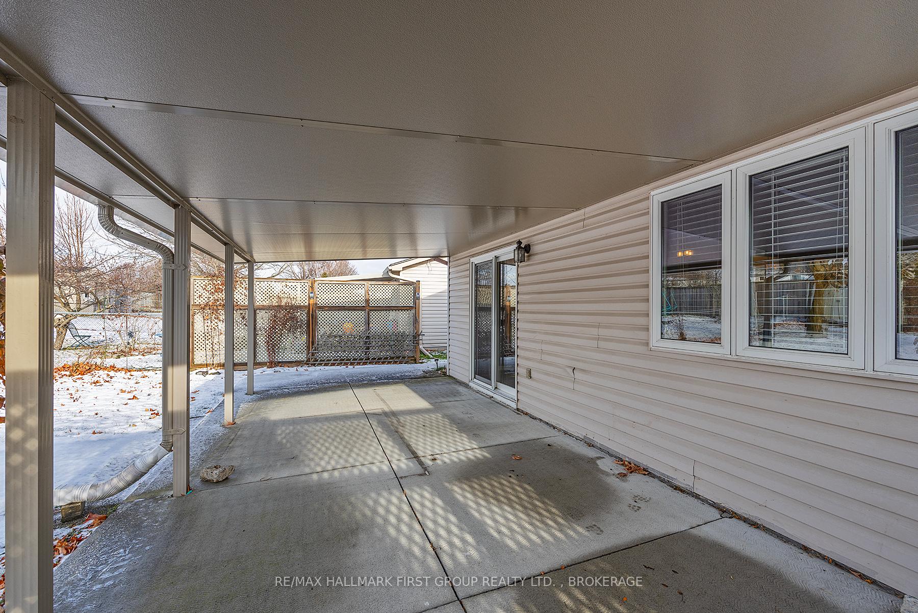 Photo 28 of 1041 Springfield Drive, Kingston, City Southwest — HOMEH