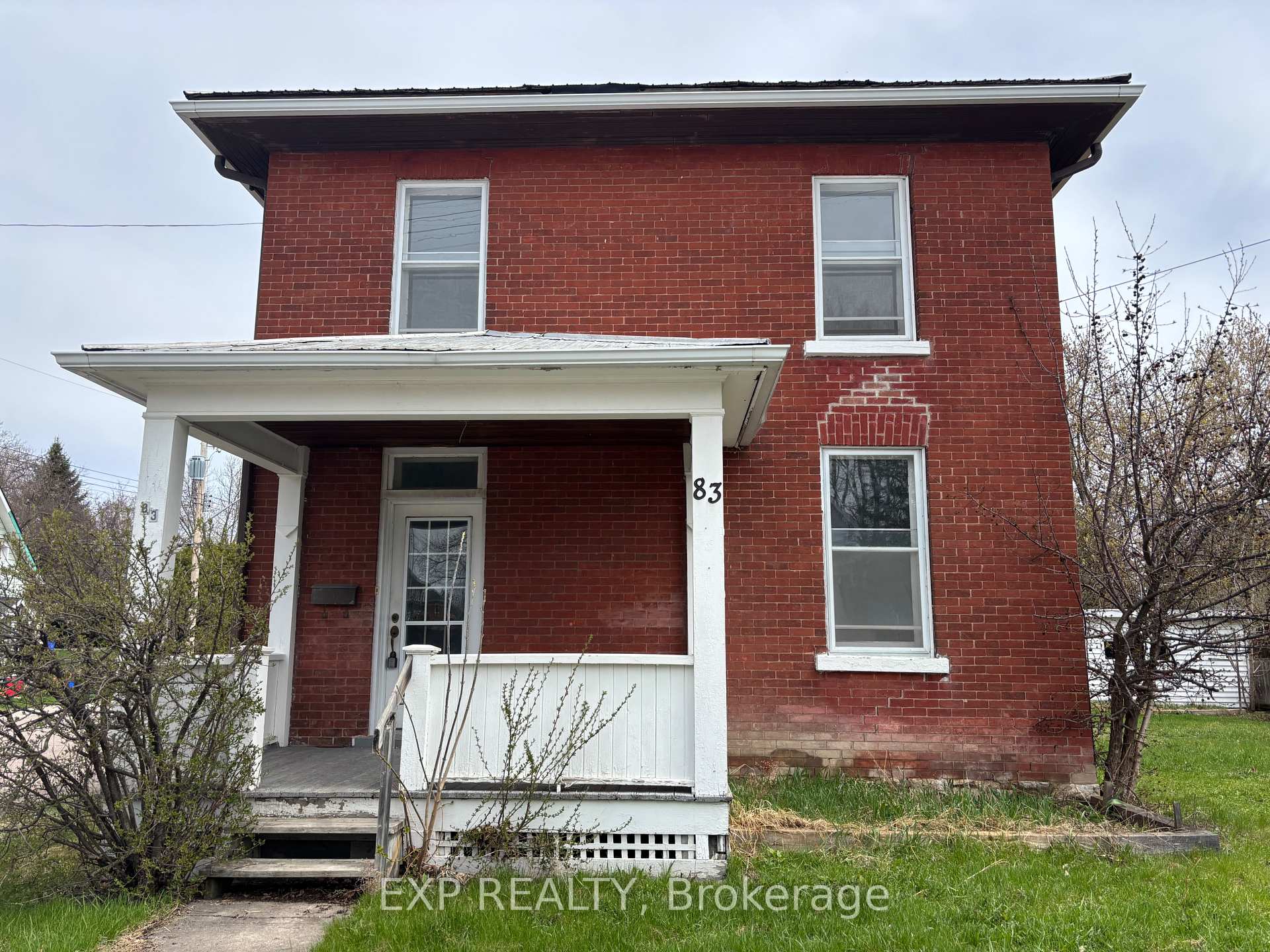 Photo 2 of 83 Queen Street S, Renfrew — HOMEH