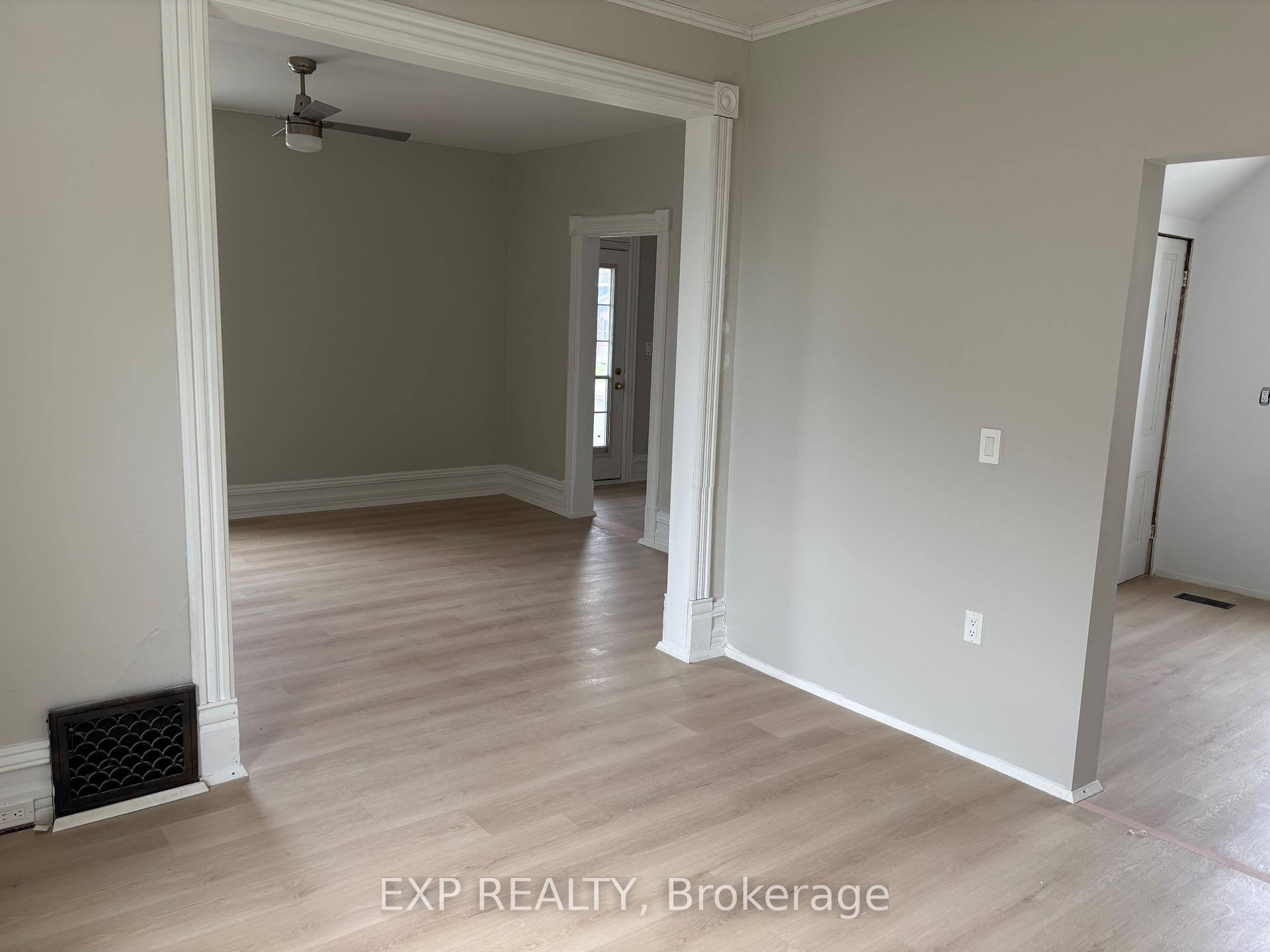 Photo 10 of 83 Queen Street S, Renfrew — HOMEH