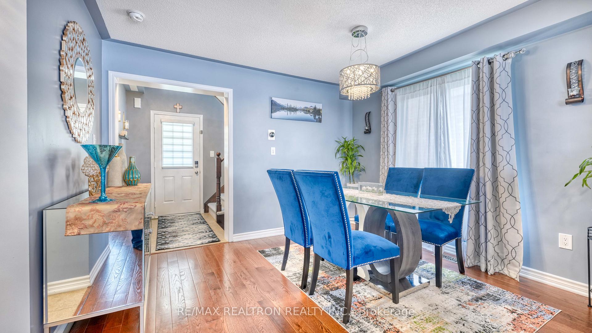 Photo 9 of 1843 Liatris Drive, Pickering, Duffin Heights — HOMEH