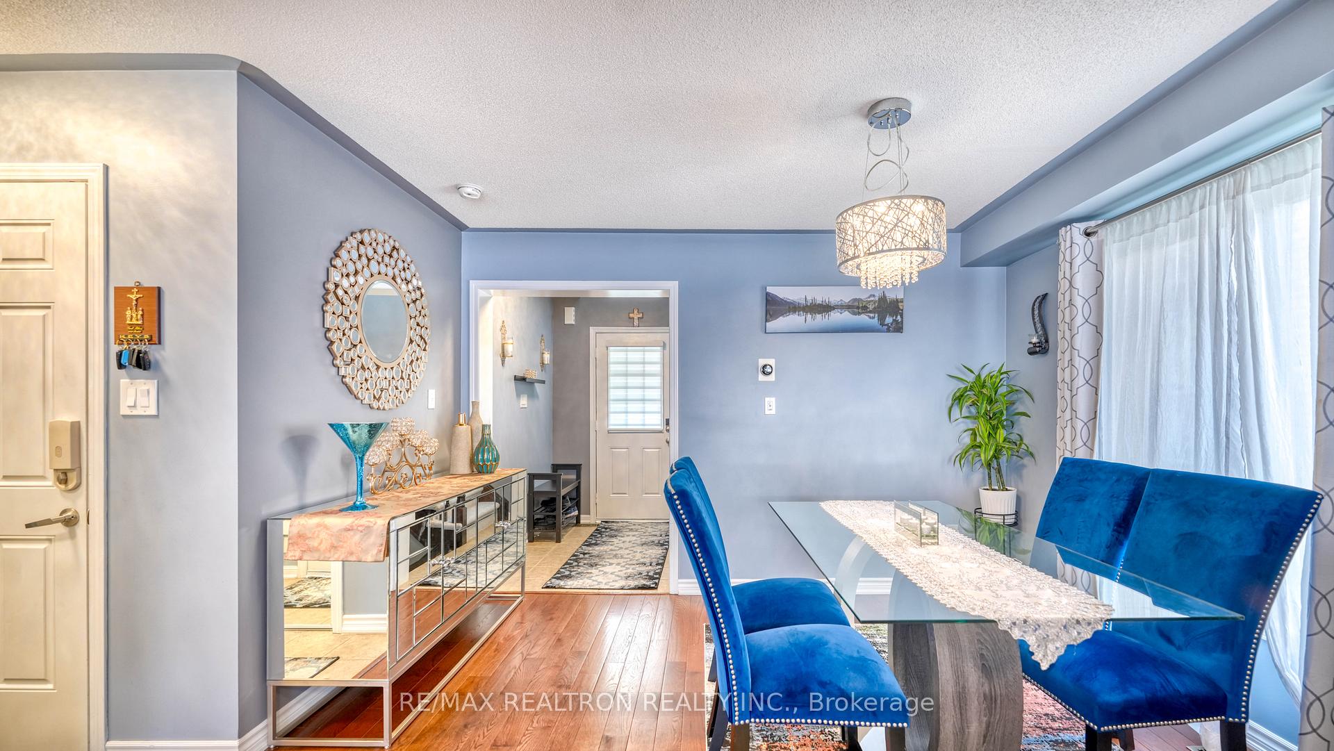 Photo 10 of 1843 Liatris Drive, Pickering, Duffin Heights — HOMEH