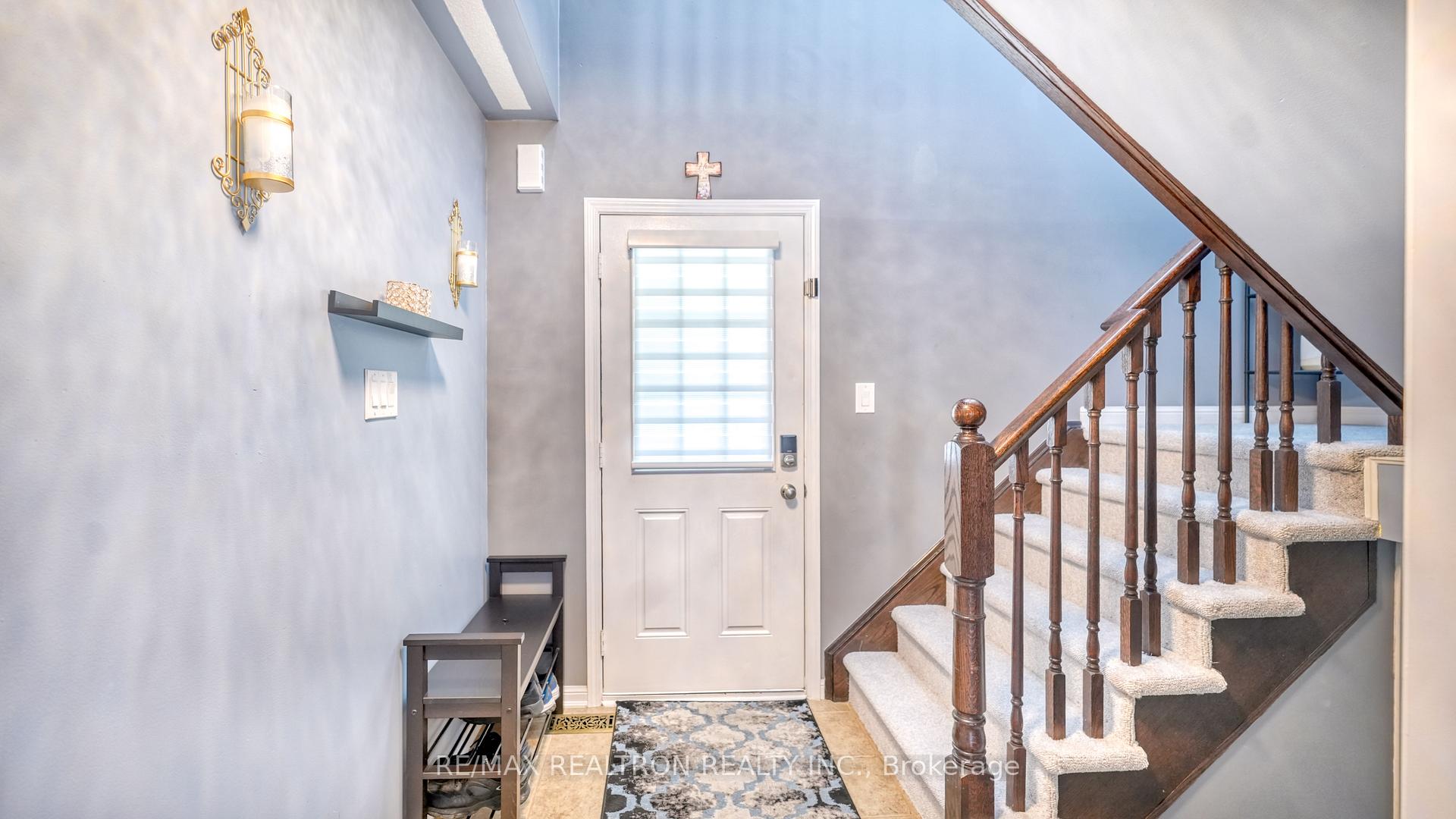 Photo 22 of 1843 Liatris Drive, Pickering, Duffin Heights — HOMEH
