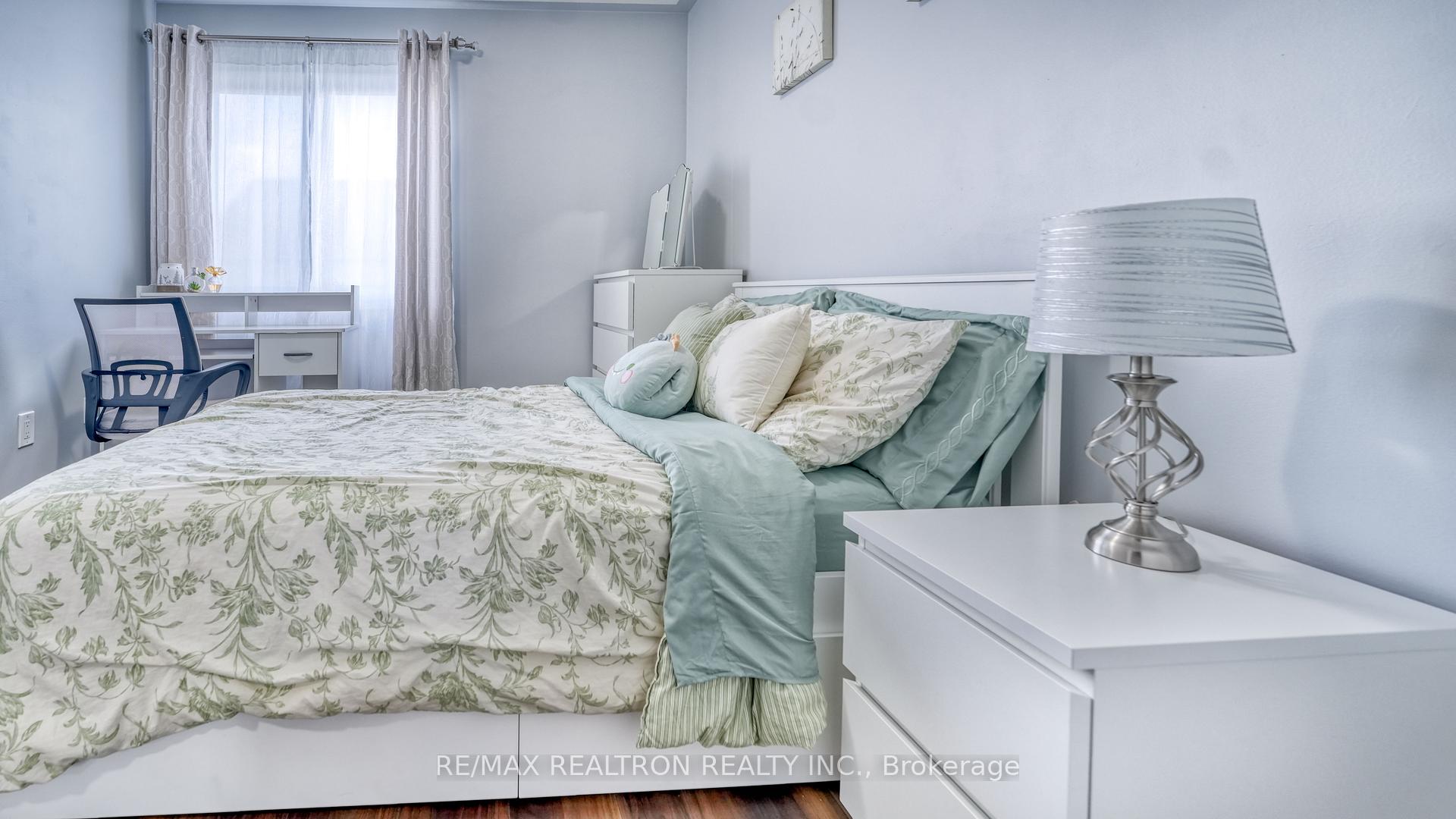 Photo 29 of 1843 Liatris Drive, Pickering, Duffin Heights — HOMEH