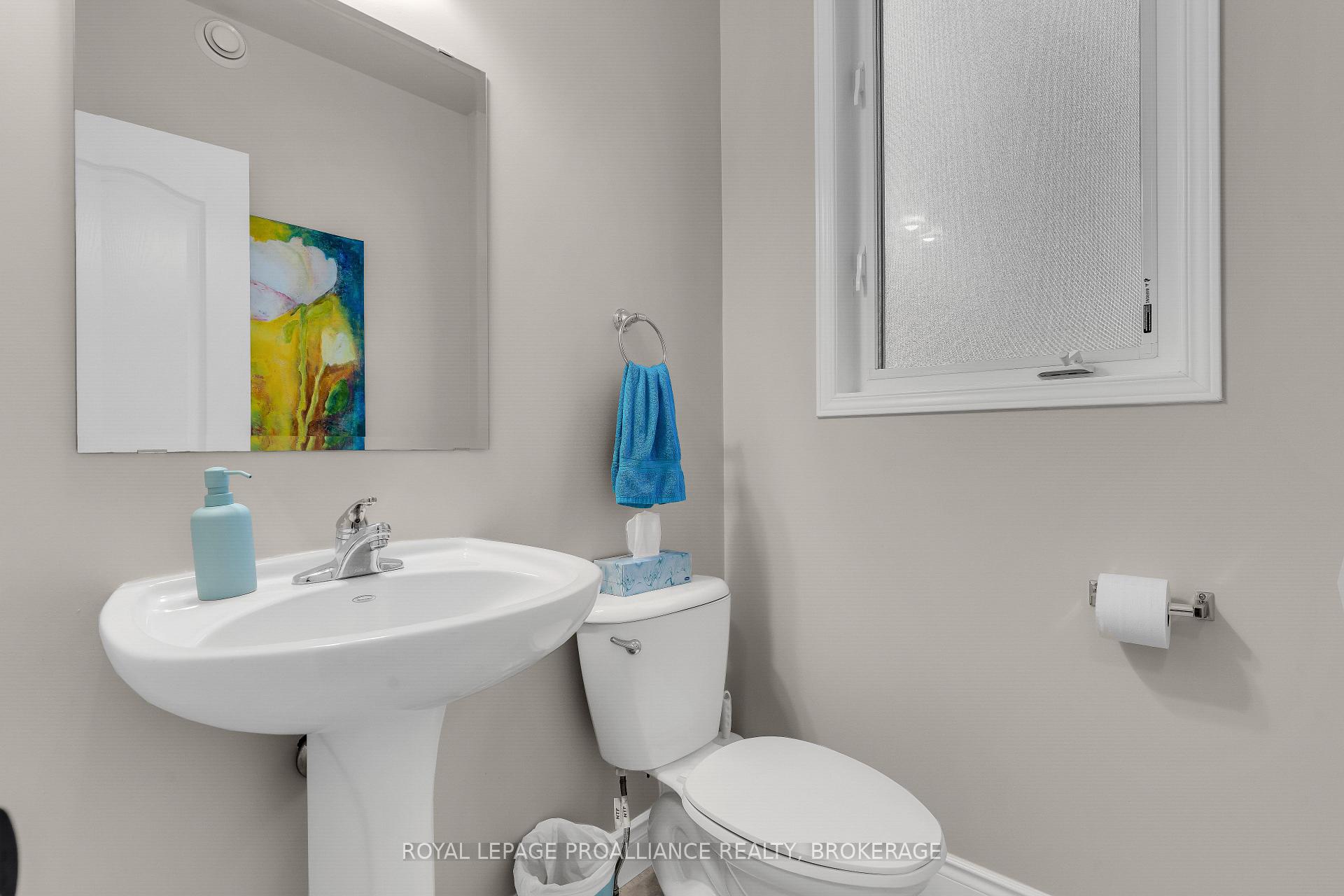 Photo 9 of 1616 Crimson Crescent, Kingston, City Northwest — HOMEH