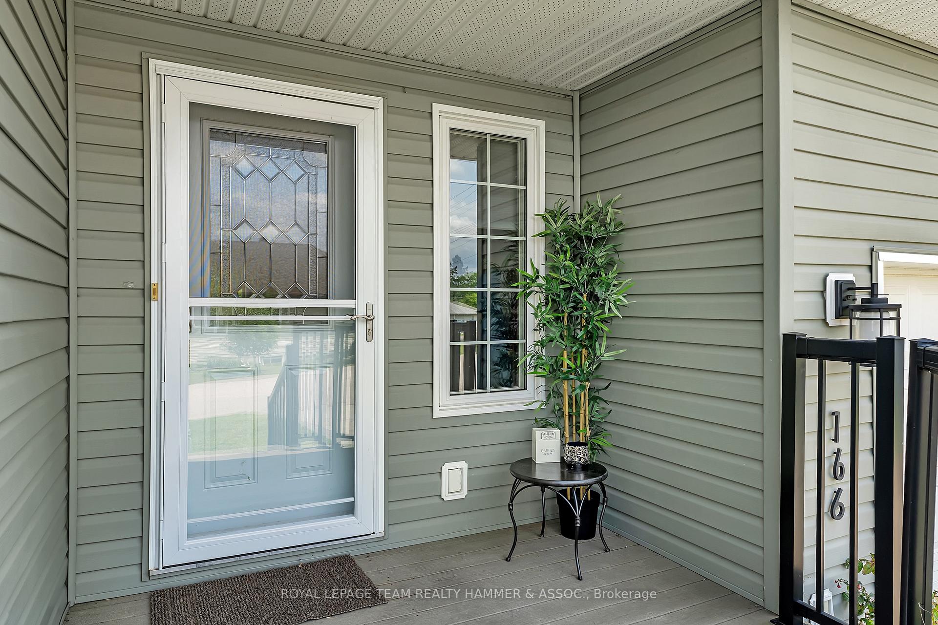Photo 4 of 166 Haramis Drive, Renfrew — HOMEH