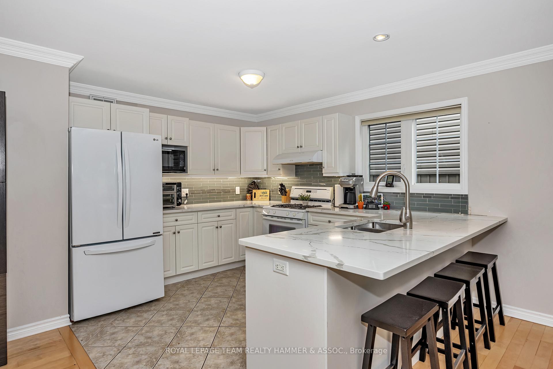 Photo 9 of 166 Haramis Drive, Renfrew — HOMEH