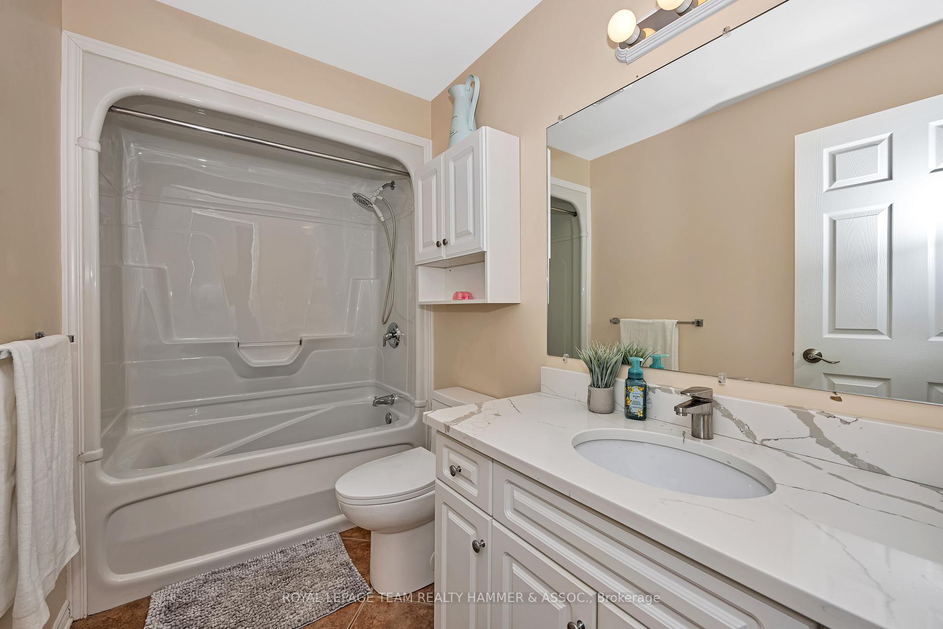 Photo 17 of 166 Haramis Drive, Renfrew — HOMEH