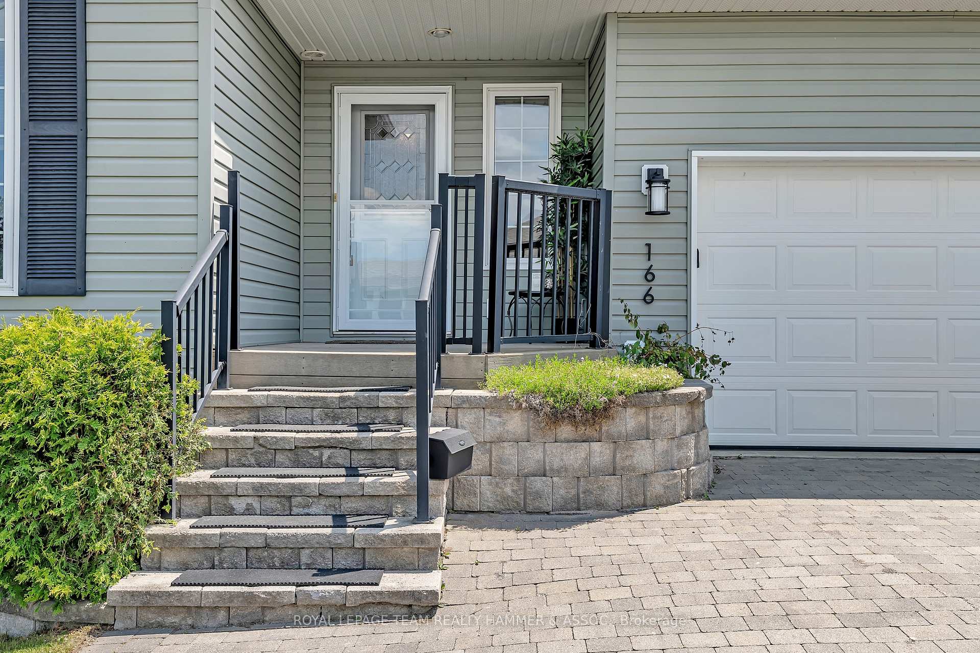Photo 24 of 166 Haramis Drive, Renfrew — HOMEH
