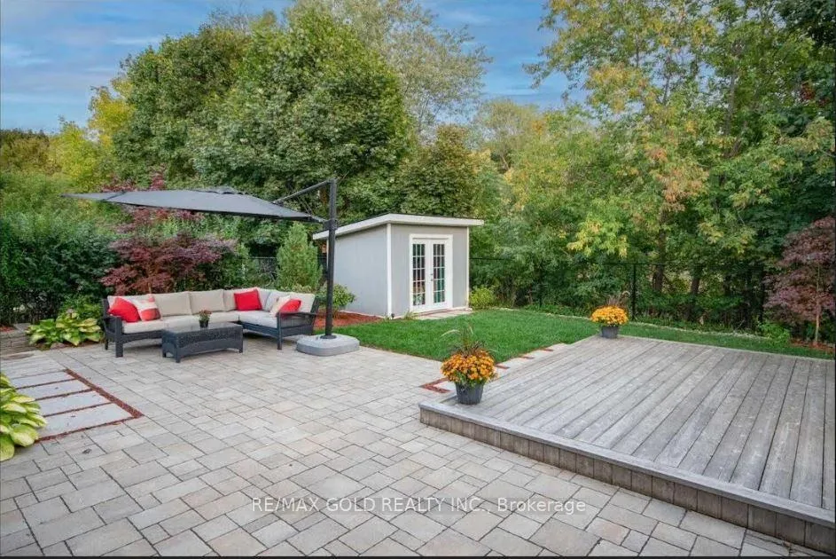 Photo 20 of 59 Royce Avenue, Brampton, Downtown Brampton — HOMEH