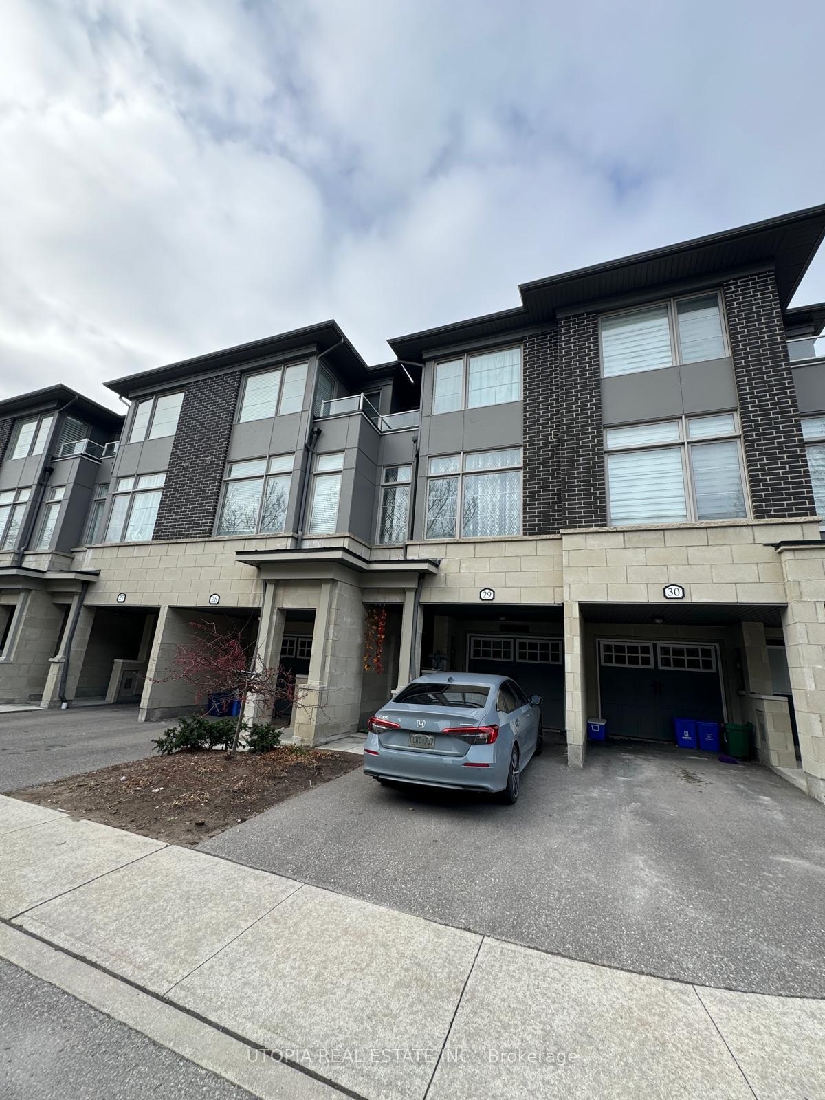 Photo 1 of Unit 29, 384 Arctic Red Drive, Oshawa, Windfields — HOMEH