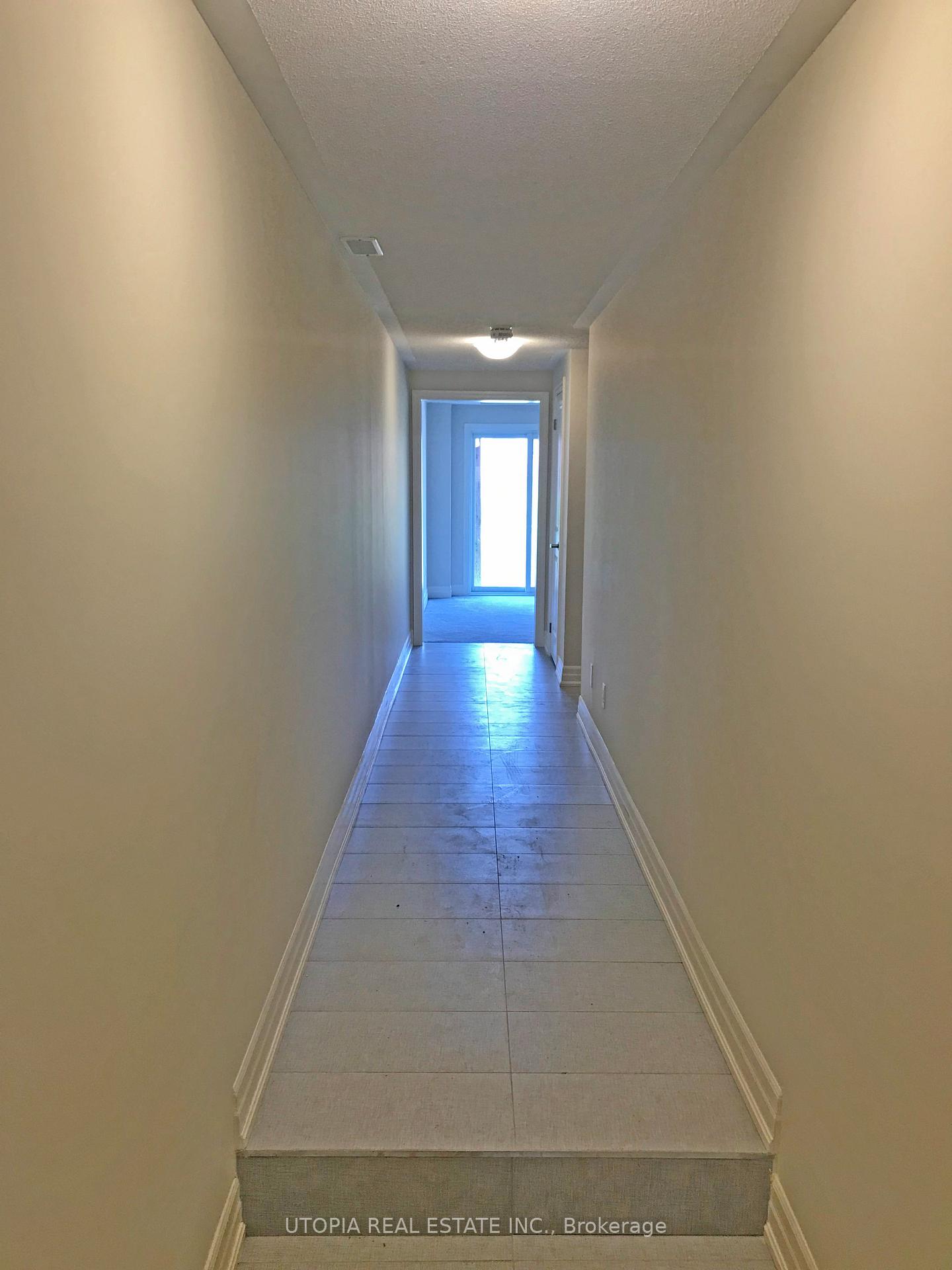 Photo 4 of Unit 29, 384 Arctic Red Drive, Oshawa, Windfields — HOMEH