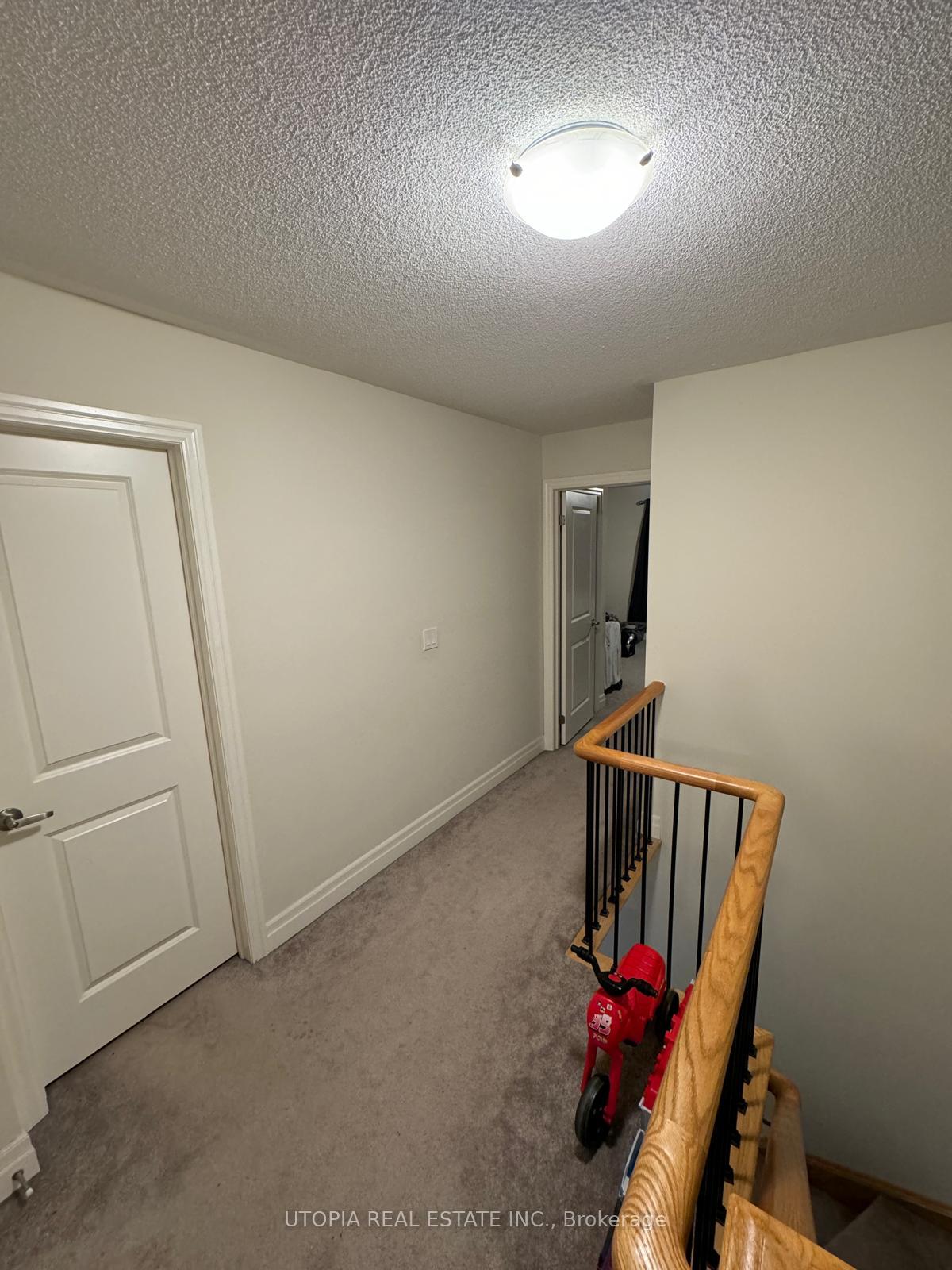 Photo 6 of Unit 29, 384 Arctic Red Drive, Oshawa, Windfields — HOMEH