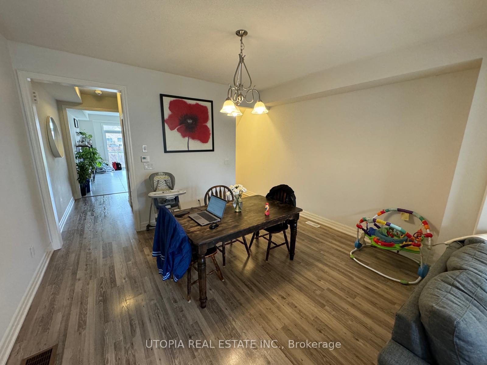 Photo 13 of Unit 29, 384 Arctic Red Drive, Oshawa, Windfields — HOMEH
