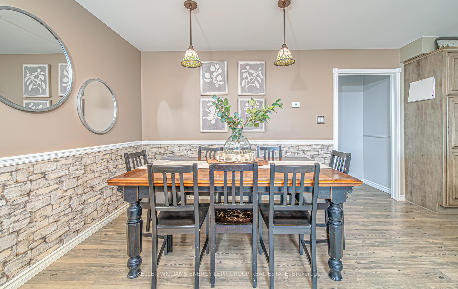 Photo 10 of 239 Quetico Avenue, Oshawa, Lakeview — HOMEH