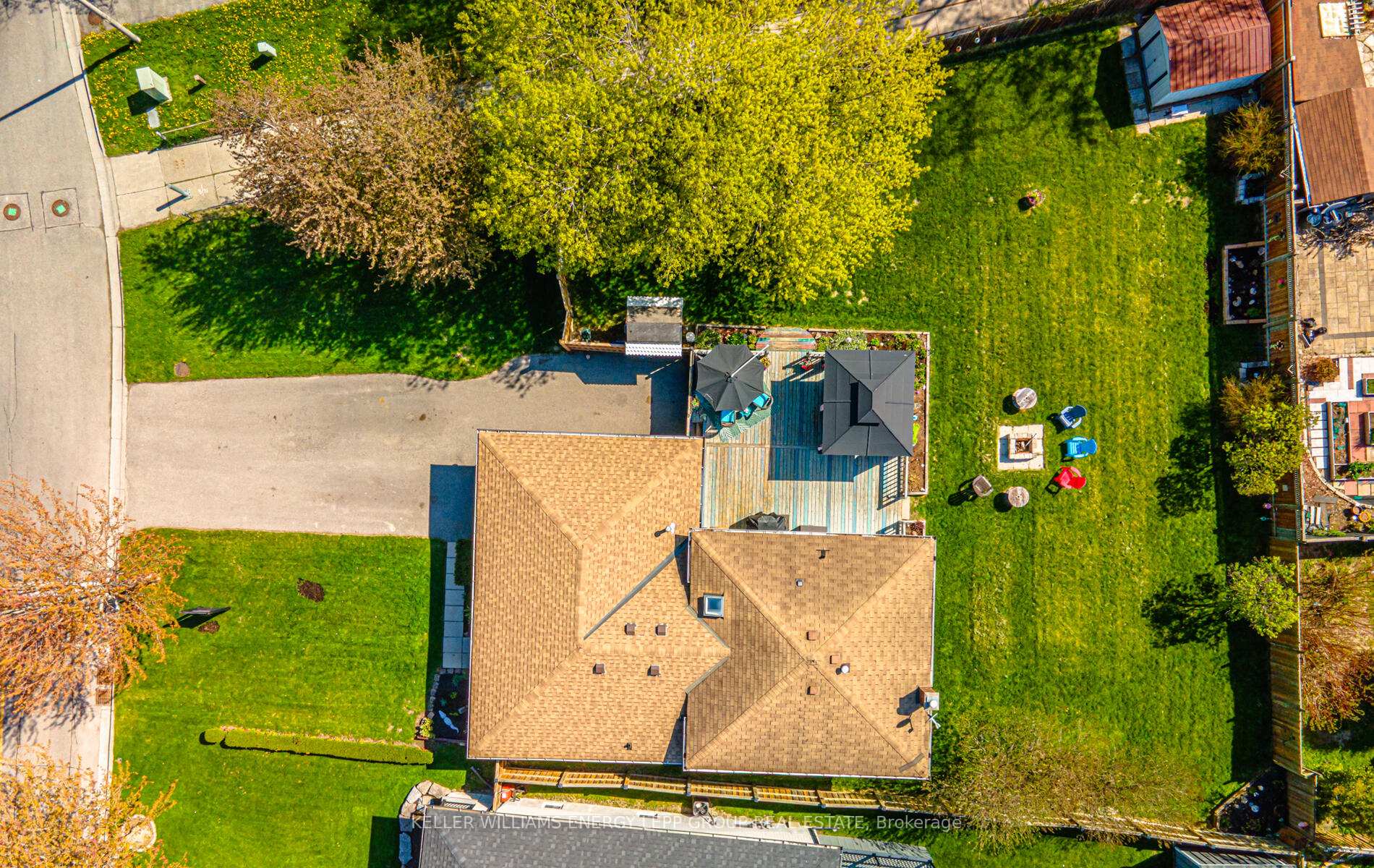 Photo 38 of 239 Quetico Avenue, Oshawa, Lakeview — HOMEH