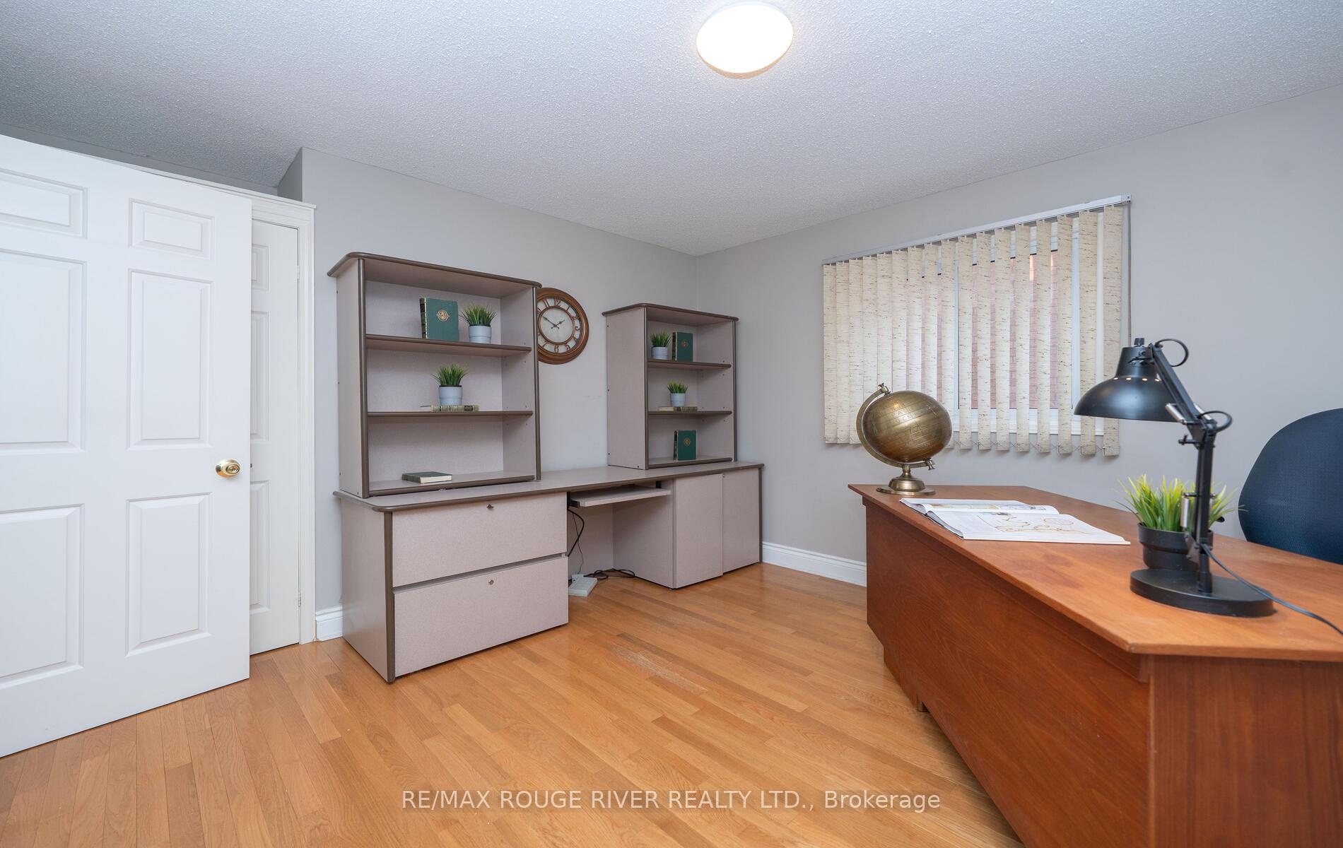 Photo 13 of 540 Lightfoot Place, Pickering, Woodlands — HOMEH