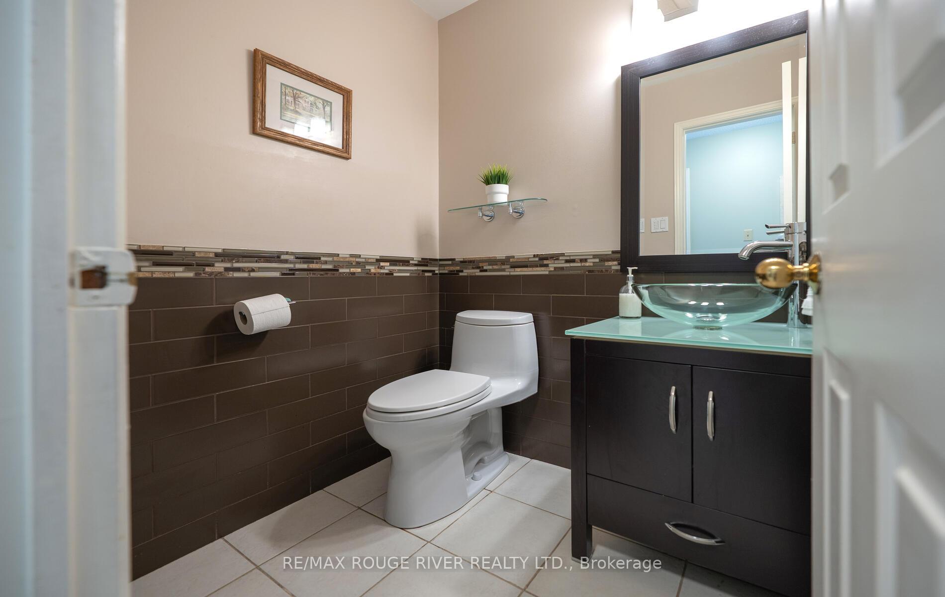 Photo 14 of 540 Lightfoot Place, Pickering, Woodlands — HOMEH