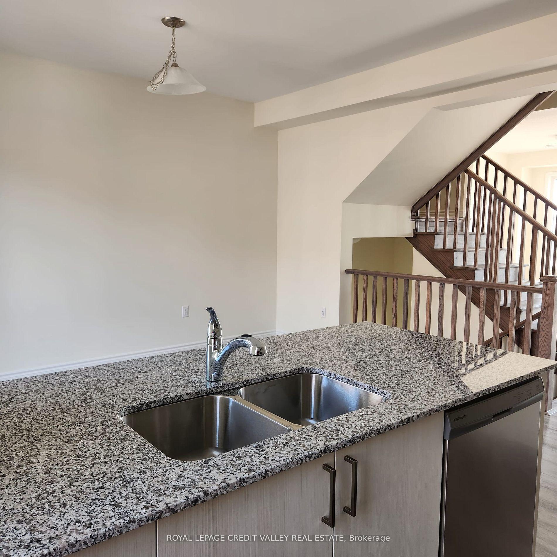 Photo 10 of 3271 Brigadier Avenue, Pickering, Rural Pickering — HOMEH