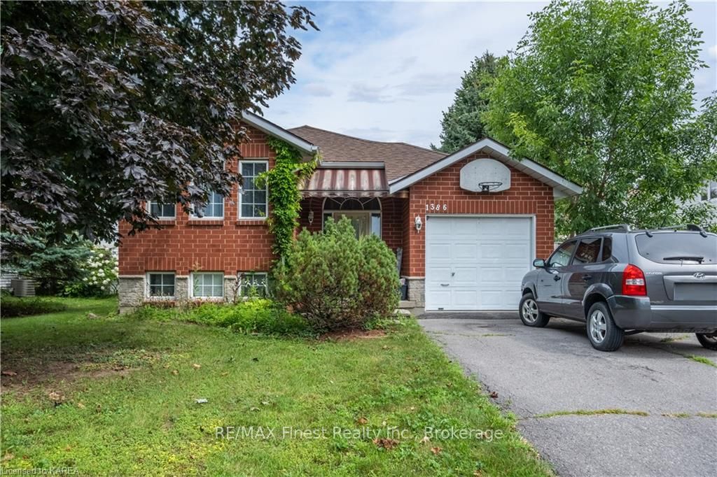Photo 18 of 1386 Brackenwood Crescent, Kingston, City Northwest — HOMEH